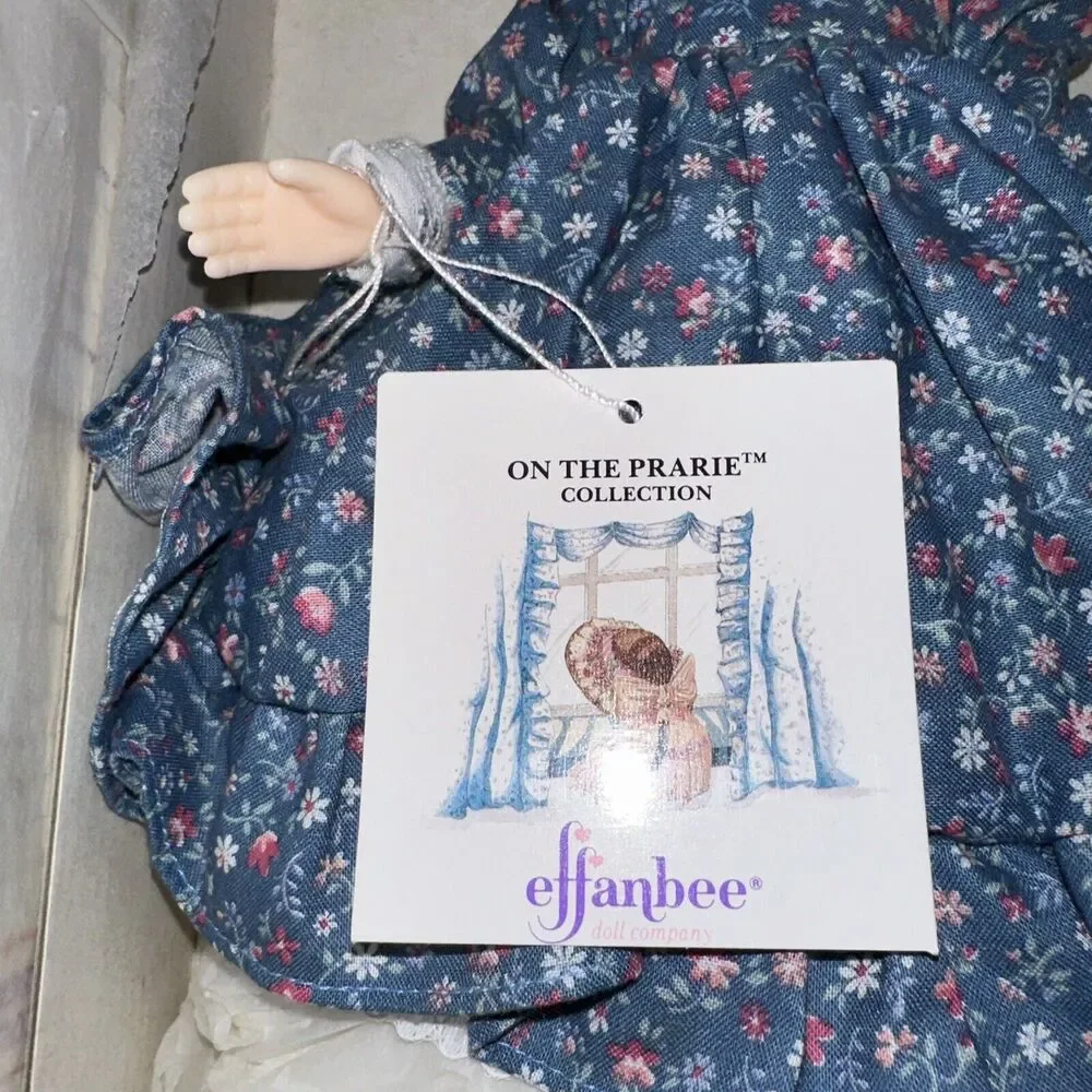 Effanbee Doll 1988  On The Prarie. Joan Vintage With Original Tags And Box.
